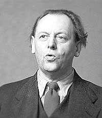 <b>Kurt Schwitters</b> beim Vortrag der Ursonate, London 1944 - kurtschwitters